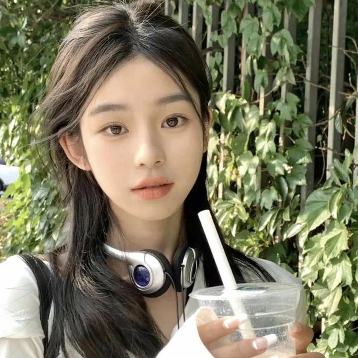 春泛桃花源